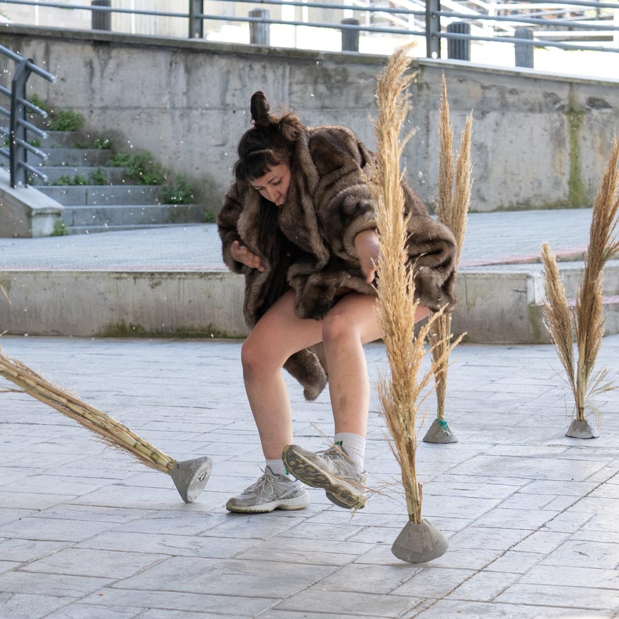 Alicia Rechac artista de circo